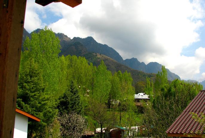 Hillscape Inn Srīnagar Buitenkant foto
