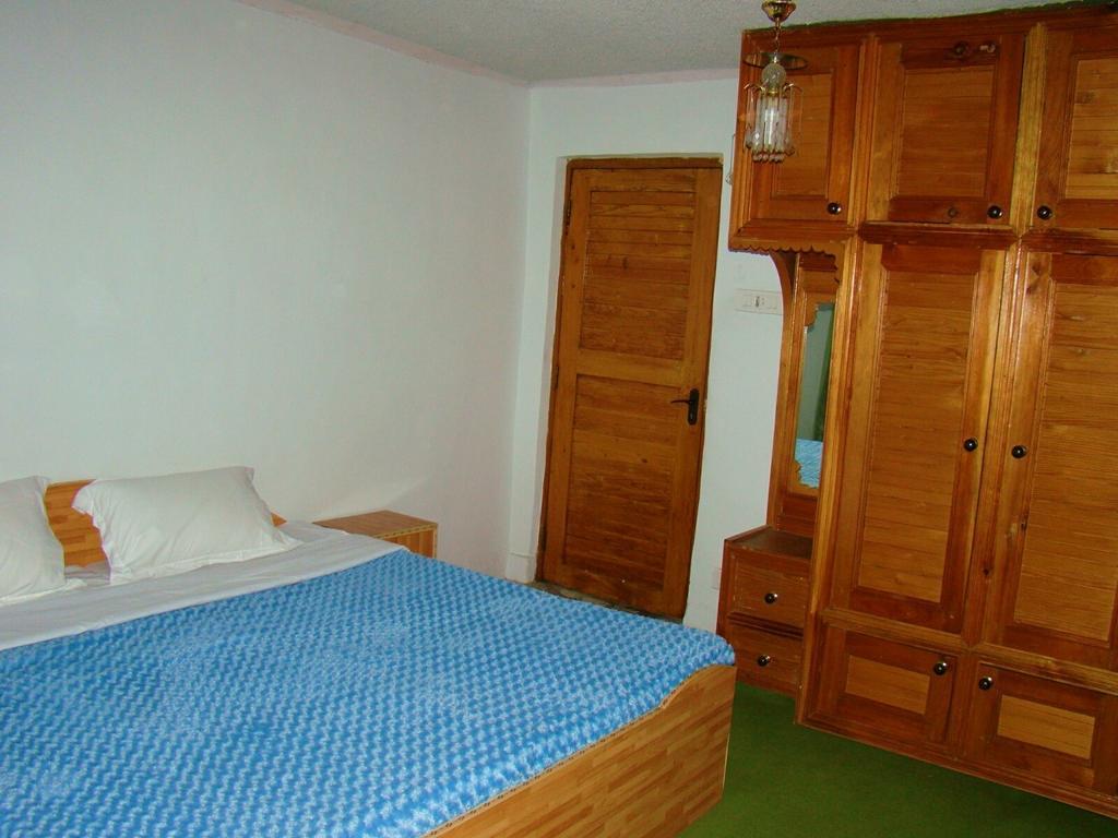 Hillscape Inn Srīnagar Kamer foto